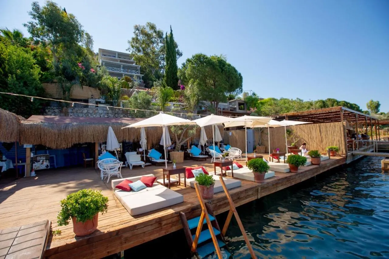 Baldan Suites بوزبورون فندق